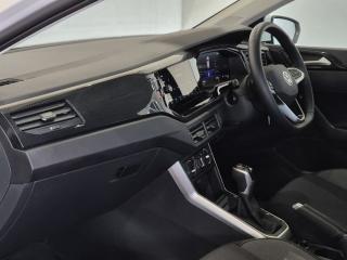 Volkswagen Polo hatch 1.0TSI Life auto