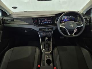 Volkswagen Polo hatch 1.0TSI Life auto