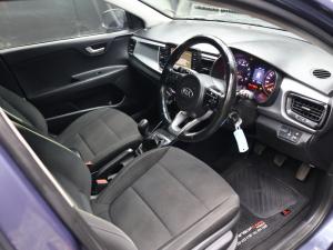 Kia Rio hatch 1.4 EX - Image 10