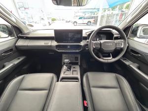 Toyota Hilux 2.8GD-6 Xtra cab Raider X - Image 6