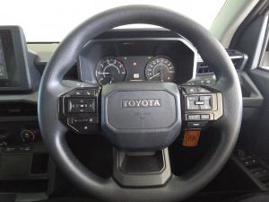 Toyota Hilux 2.8GD-6 double cab SRX - Image 8