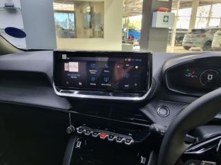 Peugeot 2008 1.2T Allure
