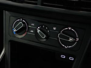 Volkswagen Polo hatch 1.0TSI - Image 11