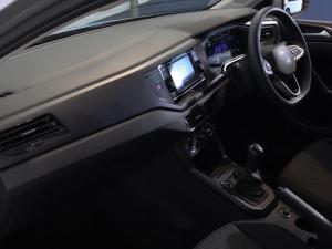 Volkswagen Polo hatch 1.0TSI - Image 16