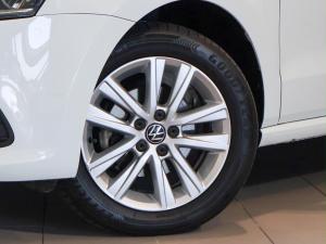 Volkswagen Polo Vivo hatch 1.4 Comfortline - Image 3