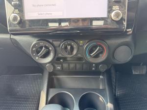 Toyota Hilux 2.8GD-6 single cab Raider auto - Image 15