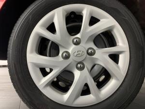 Hyundai Grand i10 1.0 Motion automatic - Image 10