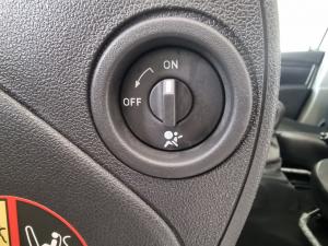 Nissan NP200 1.6 Safety PackS/C - Image 17