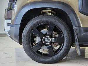 Land Rover Defender 110 D240 First Edition - Image 12
