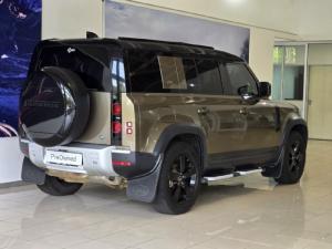 Land Rover Defender 110 D240 First Edition - Image 6