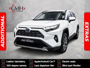 Toyota RAV4 2.5 Hybrid VX E-Four - Image 1