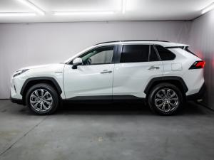 Toyota RAV4 2.5 Hybrid VX E-Four - Image 2