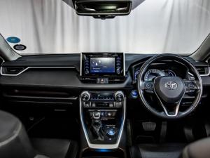 Toyota RAV4 2.5 Hybrid VX E-Four - Image 6