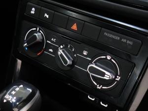 Volkswagen Amarok 2.0BiTDI double cab Life 4Motion - Image 12