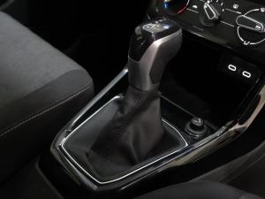 Volkswagen Amarok 2.0BiTDI double cab Life 4Motion - Image 18