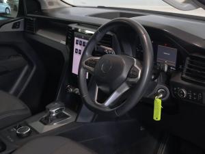 Volkswagen Amarok 2.0BiTDI double cab Life 4Motion - Image 19