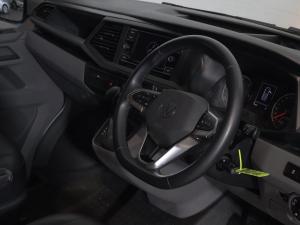 Volkswagen Transporter 2.0TDI Kombi SWB Trendline auto - Image 15