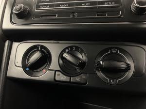 Volkswagen Polo Vivo 1.4 Trendline - Image 12