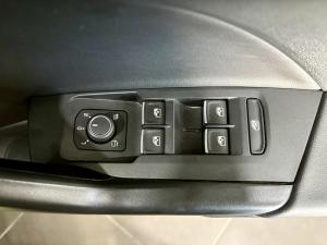 Volkswagen T-Cross 1.0TSI R-Line - Image 13
