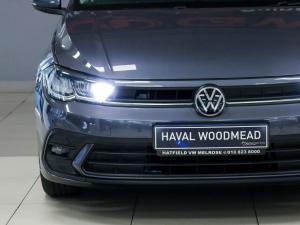 Volkswagen Polo hatch 1.0TSI Life manual - Image 4