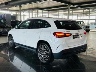 Mercedes-Benz GLA GLA200 Progressive