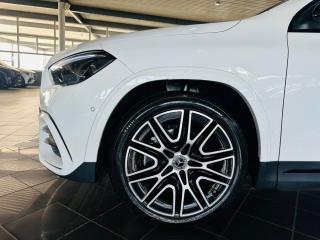Mercedes-Benz GLA GLA200 Progressive
