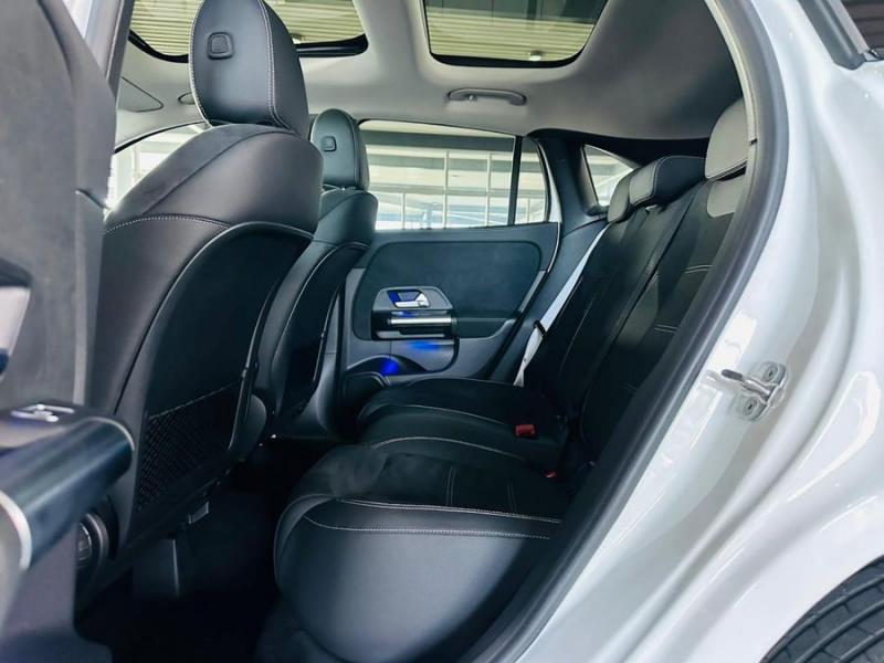 Mercedes-Benz GL Class GLA GLA200 Progressive