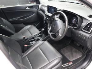 Hyundai Tucson 2.0CRDi Elite - Image 10