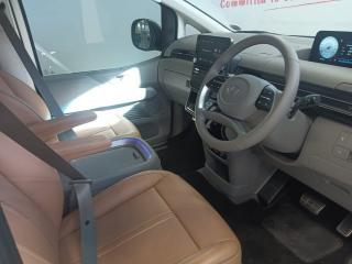 Hyundai Staria 2.2D Luxury