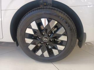 Hyundai Staria 2.2D Luxury