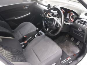Suzuki Swift 1.2 GLX manual - Image 10