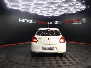 Suzuki Swift 1.2 GLX manual - Image 7