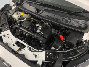 Nissan Magnite 1.0 Visia - Image 8