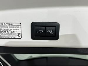 Toyota Corolla Cross 1.8 HEV XR - Image 27