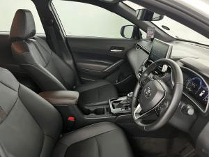 Toyota Corolla Cross 1.8 HEV XR - Image 18