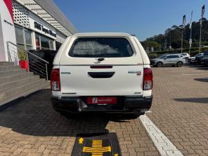 Toyota Hilux 2.4GD-6 double cab 4x4 Raider auto - Image 5