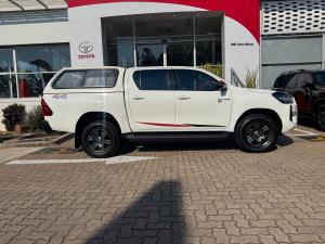 Toyota Hilux 2.4GD-6 double cab 4x4 Raider auto - Image 3