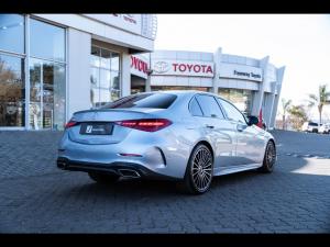 Mercedes-Benz C-Class C220d Avantgarde - Image 2