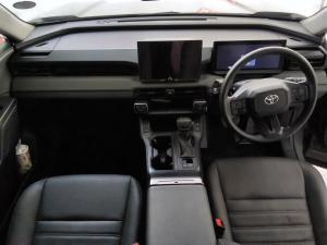 Toyota RAV4 2.5 HEV GX E-Four - Image 6