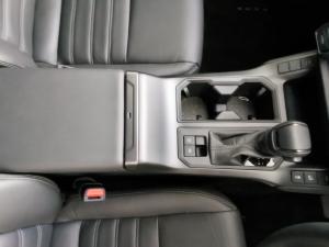 Toyota RAV4 2.5 HEV GX E-Four - Image 12