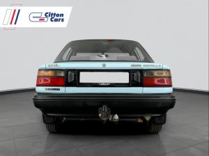 Toyota Corolla 160i GL automatic - Image 6