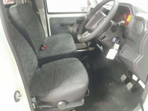 Mahindra Bolero Maxx City HD 1.7 VXS/C - Image 12