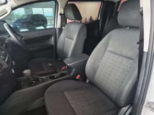 Ford Ranger 2.2TDCI XL 4X4 automaticD/C - Image 11