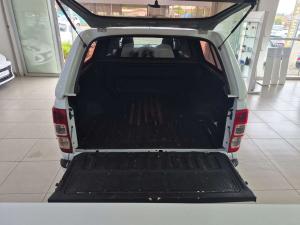 Ford Ranger 2.2TDCI XL 4X4 automaticD/C - Image 5