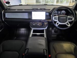 Land Rover Defender 110 D350 X-Dynamic HSE - Image 8