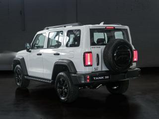 GWM Tank 300 2.4T Super Luxury 4WD