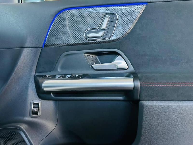 Mercedes-Benz GL Class GLA GLA200 Progressive