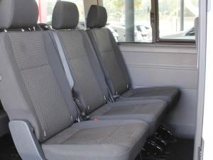 Volkswagen Transporter 2.0BiTDI Kombi SWB Trendline Plus 4Motion - Image 17