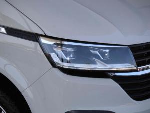 Volkswagen Transporter 2.0BiTDI Kombi SWB Trendline Plus 4Motion - Image 20