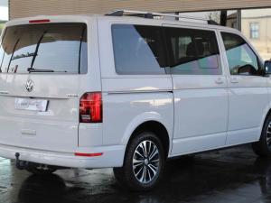 Volkswagen Transporter 2.0BiTDI Kombi SWB Trendline Plus 4Motion - Image 4